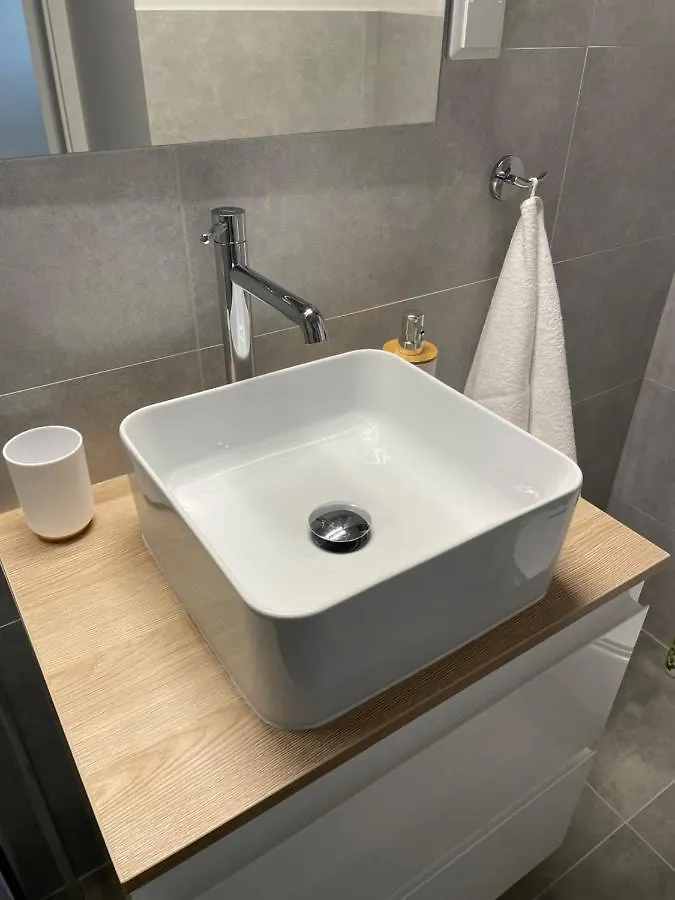 Cubus Nest Apartment Warsaw 0*,  Poland